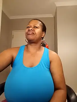 bustylisa1983 online show from November 2025 05:25:01 AM