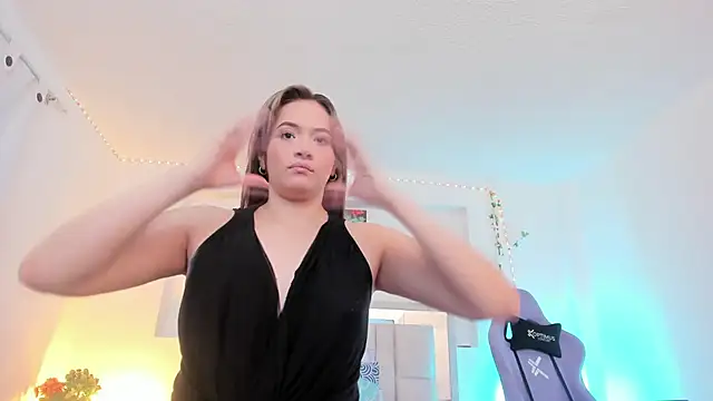 Samanta roberts1 online show from October 2025 01:45:01 PM