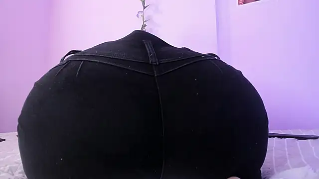 Samanta roberts1 online show from March 2025 06:56:02 PM