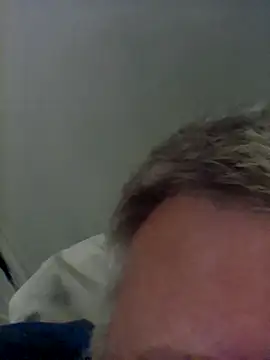 Snapshot of Jbirdb48 chatting on December 2024 11:41:02 PM Jbirdb48 online show from December 2024 11:41:02 PM