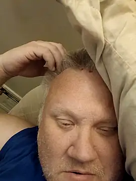 Snapshot of Jbirdb48 chatting on November 2025 03:43:01 AM Jbirdb48 online show from November 2025 03:43:01 AM