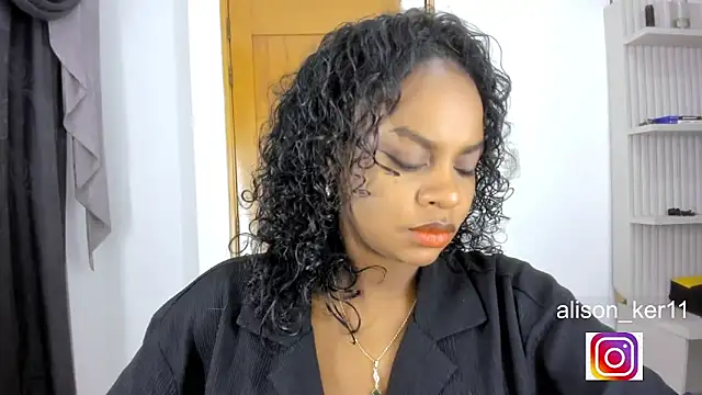 alison-ker3 online show from May 2026 10:11:01 AM