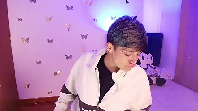 9 Fernanda 9 online show from November 2025 12:30:01 PM