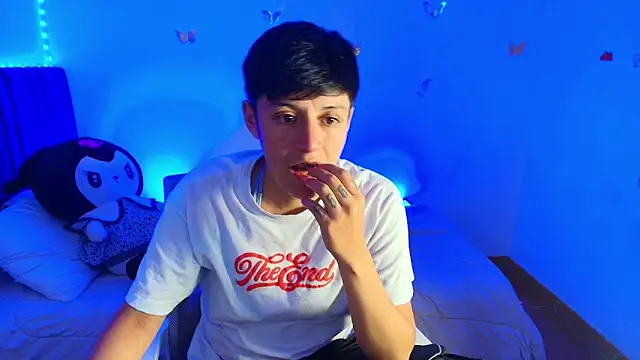 9 Fernanda 9 online show from March 2026 11:28:01 PM