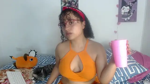 Snapshot of lou_cute chatting on March 2025 02:59:01 AM lou cute online show from March 2025 02:59:01 AM
