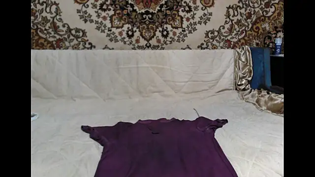 Snapshot of AlanStrongs chatting on June 2026 02:29:01 PM AlanStrongs online show from June 2026 02:29:01 PM