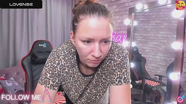 Snapshot of SarahCoksss chatting on March 2025 11:56:02 PM SarahCoksss online show from March 2025 11:56:02 PM