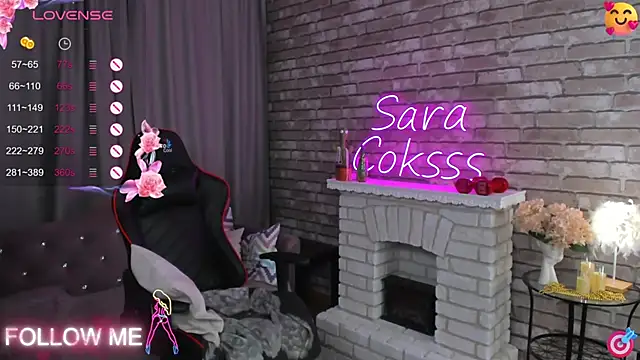 Snapshot of SarahCoksss chatting on September 2025 12:49:01 AM SarahCoksss online show from September 2025 12:49:01 AM