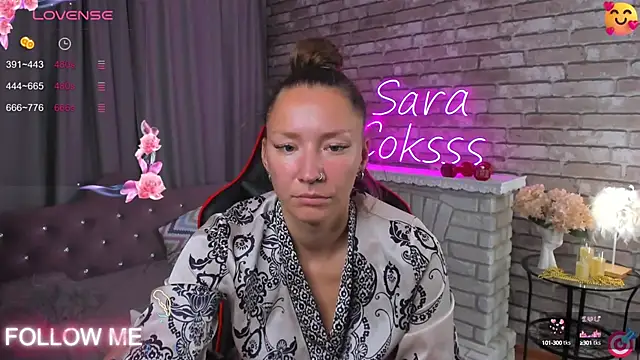 Snapshot of SarahCoksss chatting on September 2025 12:54:01 AM SarahCoksss online show from September 2025 12:54:01 AM