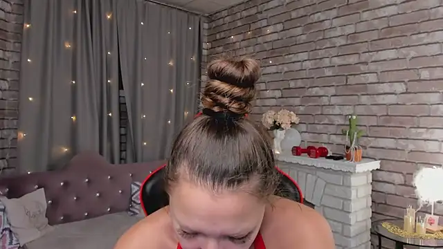 SarahCoksss online show from April 2026 12:01:02 AM