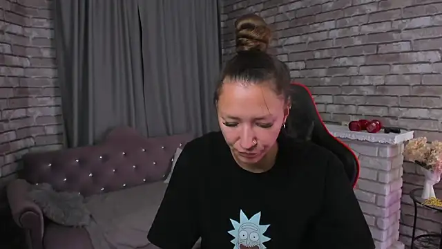 Snapshot of SarahCoksss chatting on October 2025 12:22:02 AM SarahCoksss online show from October 2025 12:22:02 AM