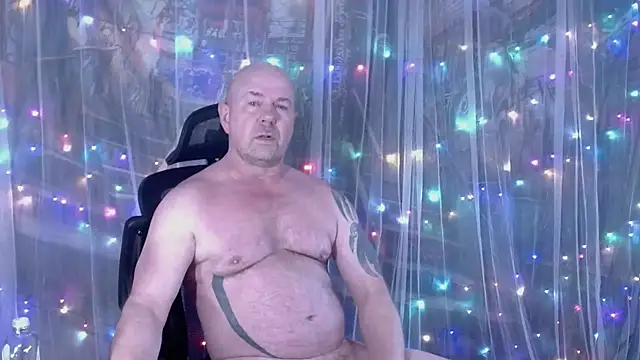 ManlyPrisonGuy online show from December 2025 02:19:02 PM