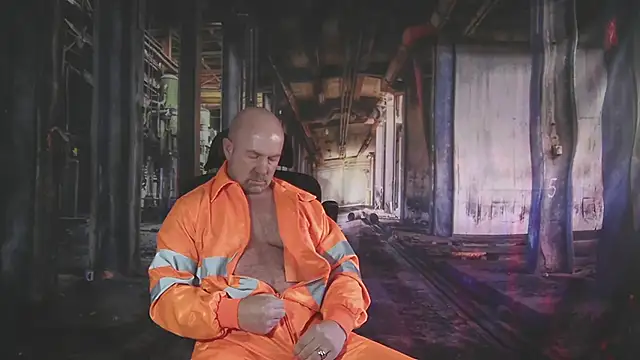 ManlyPrisonGuy online show from April 2026 01:40:01 PM