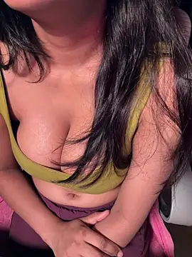 sexy-simmy online show from June 2026 07:36:01 PM