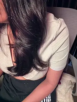 sexy-simmy online show from June 2026 07:25:01 PM