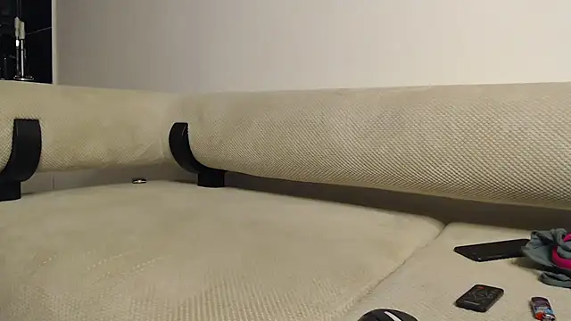 CurvyGlass online show from March 2026 11:49:01 PM