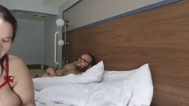 Snapshot of BrookesBigNaturals chatting on November 2025 08:23:02 PM BrookesBigNaturals online show from November 2025 08:23:02 PM