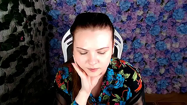 IxxiLiana online show from October 2025 05:09:02 AM