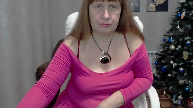 Snapshot of koroleva70 chatting on January 2025 06:27:01 PM koroleva70 online show from January 2025 06:27:01 PM