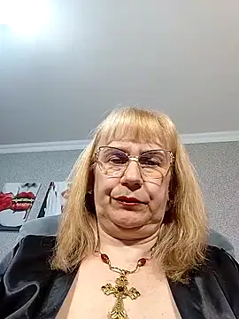 koroleva70 online show from April 2026 06:09:02 PM