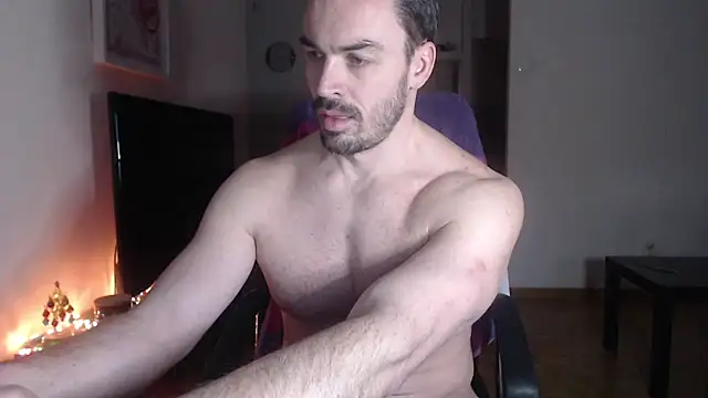 Hammer Top online show from January 2025 02:36:02 PM