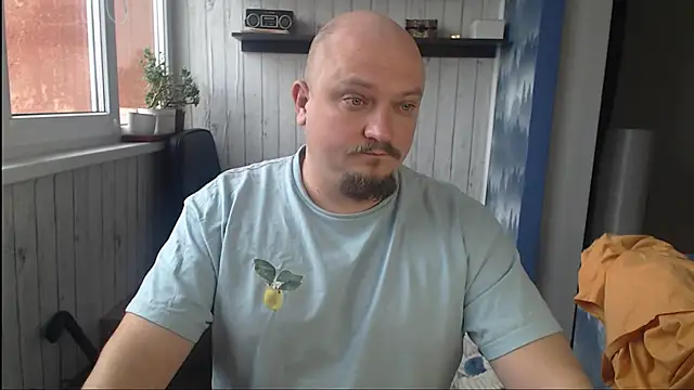 Snapshot of Pandasky chatting on February 2025 07:37:02 AM Pandasky online show from February 2025 07:37:02 AM