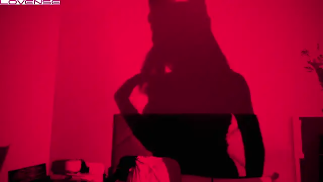 YourOblivion online show from March 2025 09:05:02 PM