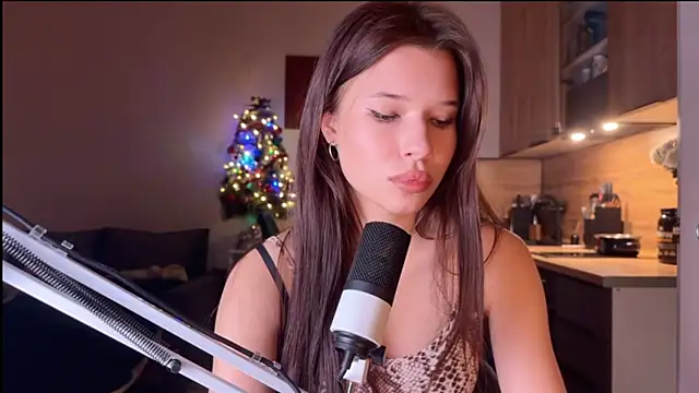 YourOblivion online show from December 2025 05:50:02 PM