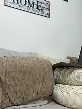 Mau White online show from February 2025 12:38:02 AM