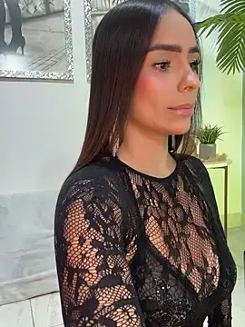 Mau White online show from April 2026 09:45:02 PM