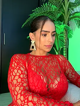 Mau White online show from December 2025 09:15:01 PM