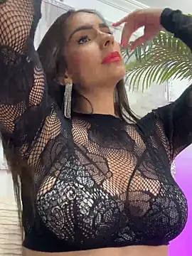 Mau White online show from April 2026 07:07:02 PM