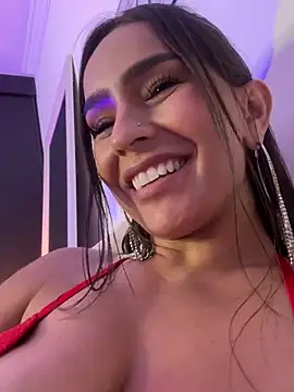 Mau White online show from March 2025 11:16:02 PM