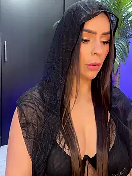 Mau White online show from January 2026 07:17:01 PM