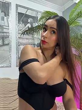 Mau White online show from April 2026 03:41:01 PM