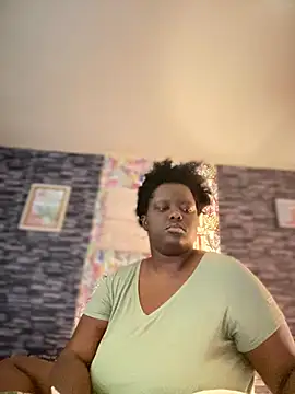 Yagurl  west online show from November 2025 08:36:02 PM