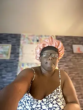 Yagurl  west online show from November 2025 04:55:02 AM