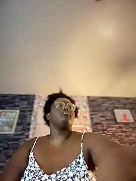 Yagurl  west online show from November 2025 05:00:01 AM