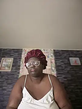 Yagurl  west online show from November 2025 06:52:01 AM