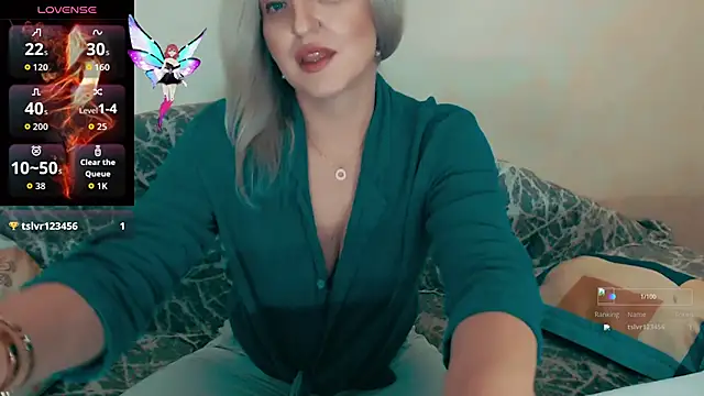 ElysonLang online show from October 2025 06:51:01 PM