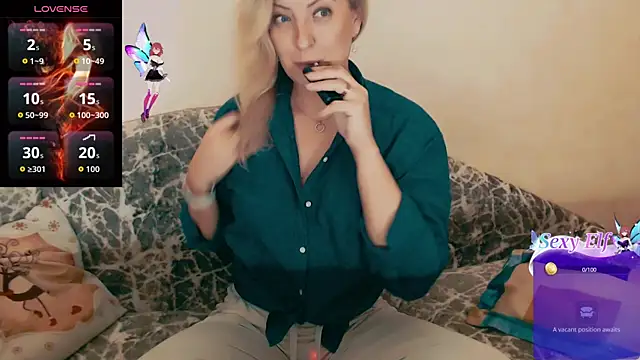 Snapshot of ElysonLang chatting on December 2025 03:48:01 PM ElysonLang online show from December 2025 03:48:01 PM