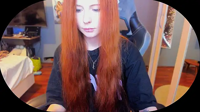 Snapshot of KlementinaBbG chatting on March 2025 07:49:02 PM KlementinaBbG online show from March 2025 07:49:02 PM