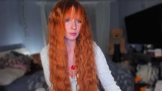 KlementinaBbG online show from April 2026 08:23:02 PM