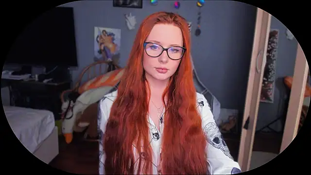 Snapshot of KlementinaBbG chatting on December 2024 08:49:02 PM KlementinaBbG online show from December 2024 08:49:02 PM