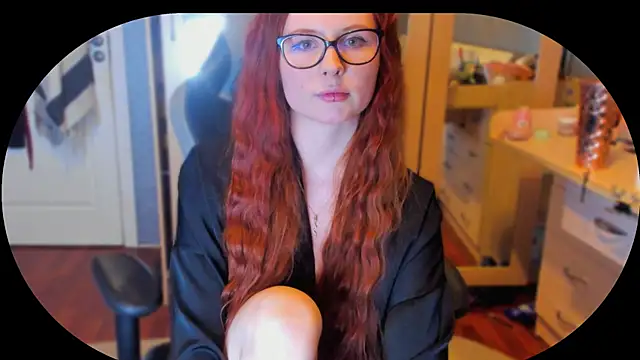 Snapshot of KlementinaBbG chatting on February 2025 07:53:02 PM KlementinaBbG online show from February 2025 07:53:02 PM