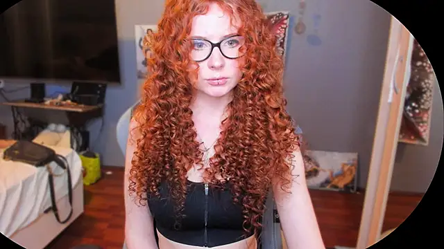 Snapshot of KlementinaBbG chatting on March 2025 09:09:02 PM KlementinaBbG online show from March 2025 09:09:02 PM