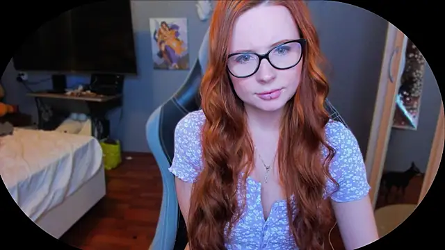 Snapshot of KlementinaBbG chatting on March 2025 07:26:02 PM KlementinaBbG online show from March 2025 07:26:02 PM