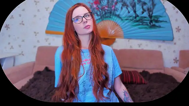 Snapshot of KlementinaBbG chatting on February 2025 08:41:02 PM KlementinaBbG online show from February 2025 08:41:02 PM