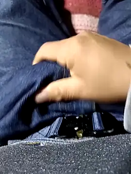 Rayito6969xh online show from February 2026 03:34:02 PM