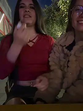 ambar-adaams online show from May 2026 11:32:02 PM